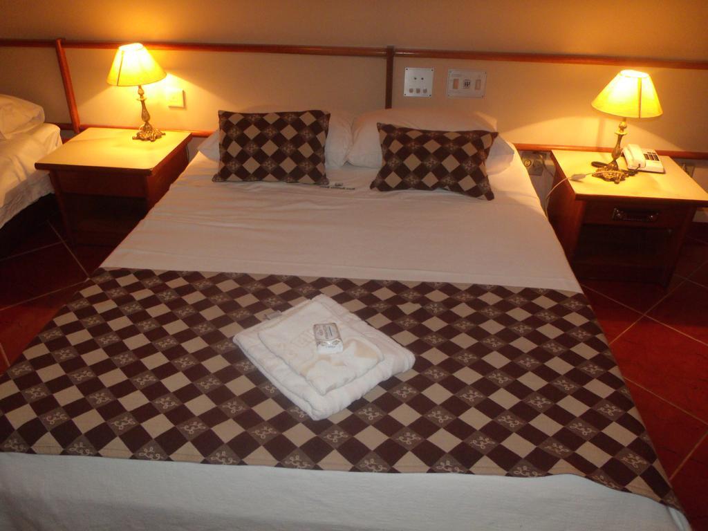 Quarto Duplo Standard